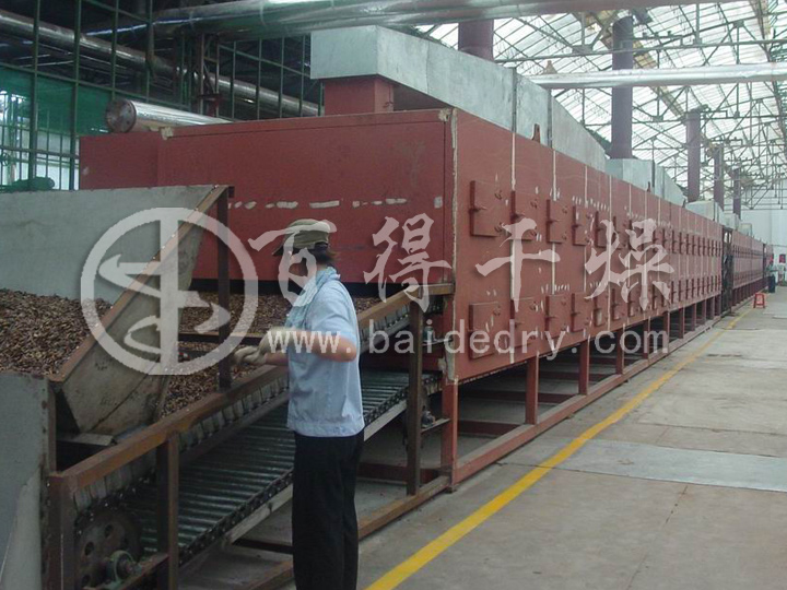 DWG型多级串联网带式干燥机